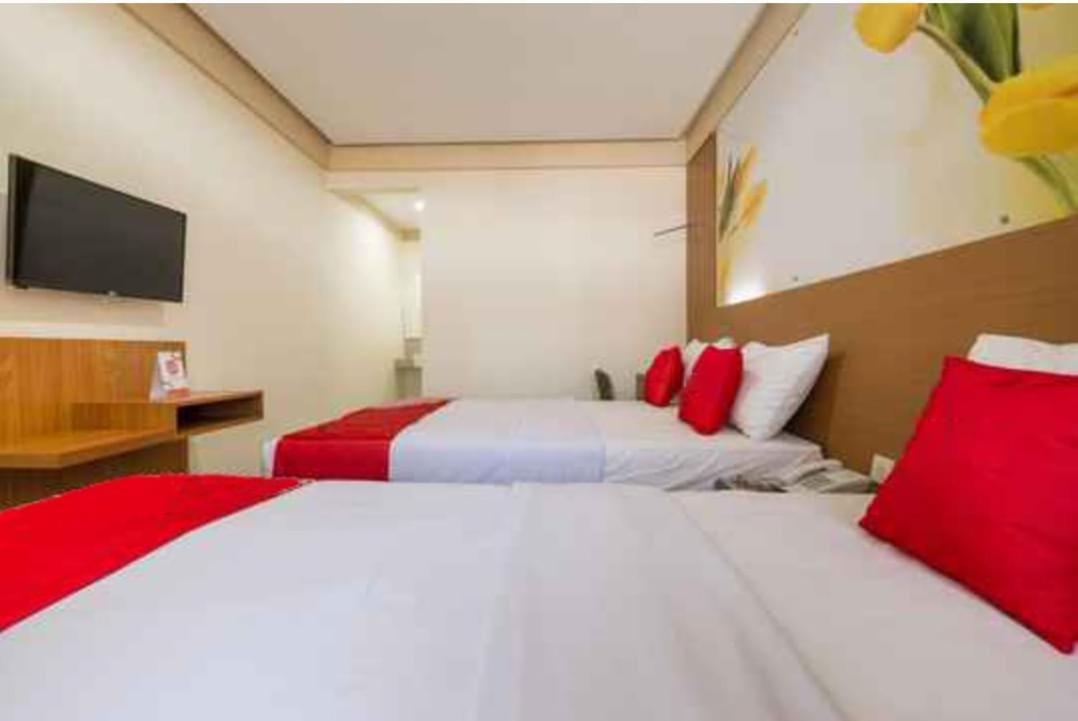 Delaga Biru Convention Hotel Bogor Exterior foto
